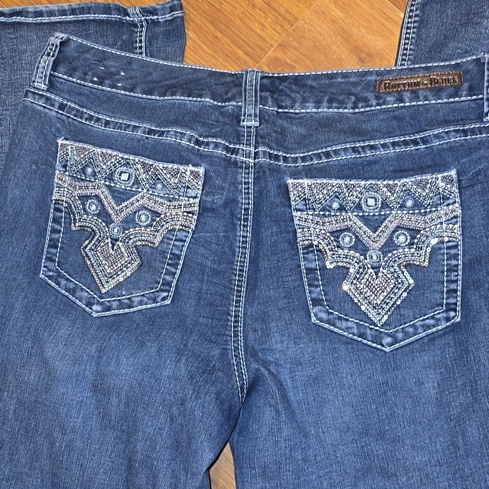 Rhythm In Blues Denim Jeans Women's Size 12 Short Embellished Pockets Bootcut - Picture 3 of 7